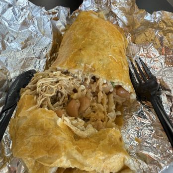Vitos Tacos - Inside of chicken burrito - Tacos Near Me - Las Vegas, Nevada