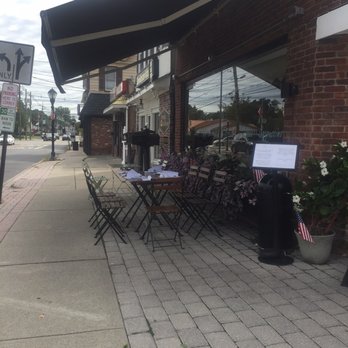 La Vie En Rose Bakery Cafe - Outdoor seating - Bakeries Near Me - Waldwick, New Jersey La Vie En Rose Bakery Cafe - Outdoor seating - Bakeries Near Me - Waldwick, New Jersey