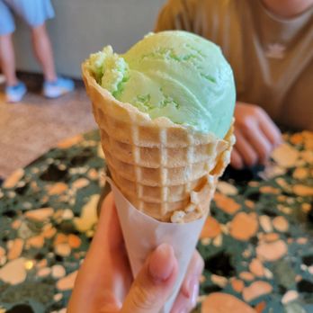 Sampaguita - Pandan ice cream - Ice Cream & Frozen Yogurt Near Me - Orlando, Florida