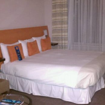 Hotel Novotel Montreal Centre - Hotels Near Me - Montreal, Quebec Hotel Novotel Montreal Centre - Hotels Near Me - Montreal, Quebec