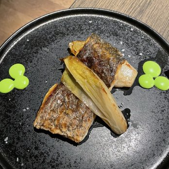 Emme Restaurant and Bar - Branzino - Italian Near Me - Rome, RM Emme Restaurant and Bar - Branzino - Italian Near Me - Rome, RM
