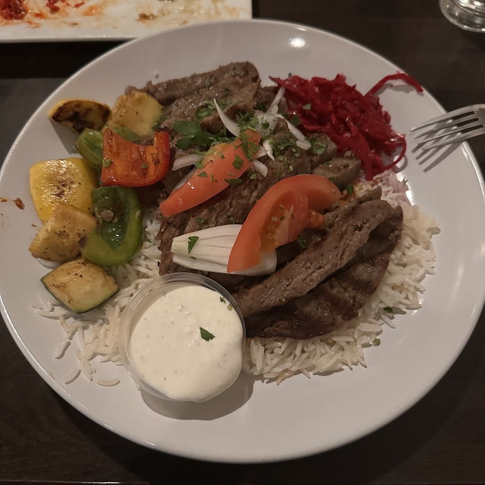 Aladdin Cafe - Aladdin's Gyro Platter - Middle Eastern Near Me - Kansas City, Missouri