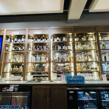 Tap and Vine Quail Hollow - Bar - New American Near Me - Charlotte, North Carolina Tap and Vine Quail Hollow - Bar - New American Near Me - Charlotte, North Carolina