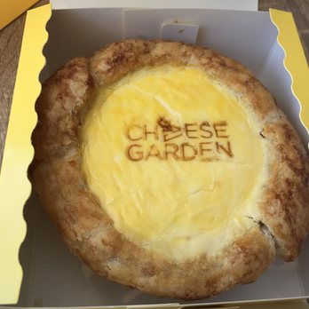 Cheese Garden - Custom Cakes Near Me - Toronto, Ontario