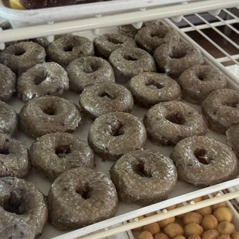 The Donut Palace - The Choice's - Donuts Near Me - Oak Ridge, Tennessee The Donut Palace - The Choice's - Donuts Near Me - Oak Ridge, Tennessee