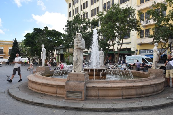 Plaza de Armas by null