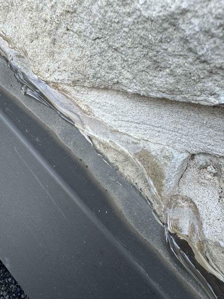 Slide of One Oak Exteriors