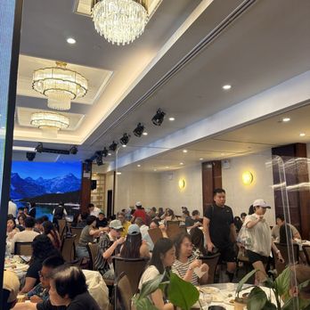 Asian Jewels Seafood Restaurant - Seafood Near Me - Flushing, New York