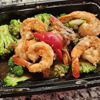 Lum Thai - Shrimp Lum Thai Garlic Spicy - Thai Near Me - Gaithersburg, Maryland