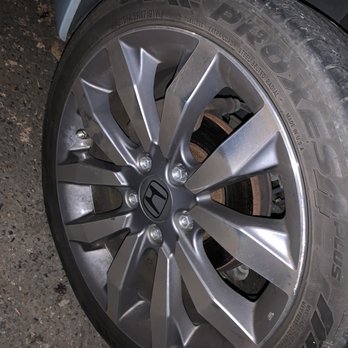 Les Schwab Tire Center - Flat tire - Tires Near Me - Salem, Oregon Les Schwab Tire Center - Flat tire - Tires Near Me - Salem, Oregon