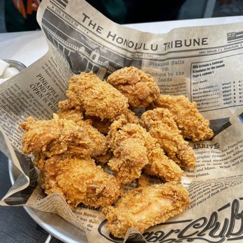 bb.q Chicken Kahala - so crispy - golden fried chicken - Chicken Wings Near Me - Honolulu, Hawaii