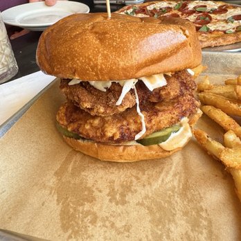 Mountainhouse Tavern - Fried chicken sandwich - Pubs Near Me - Greentown, Pennsylvania Mountainhouse Tavern - Fried chicken sandwich - Pubs Near Me - Greentown, Pennsylvania