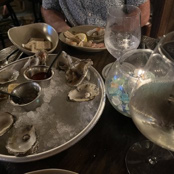 ROE Blue Ridge - Raw oysters - Wine Bars Near Me - Blue Ridge, Georgia ROE Blue Ridge - Raw oysters - Wine Bars Near Me - Blue Ridge, Georgia