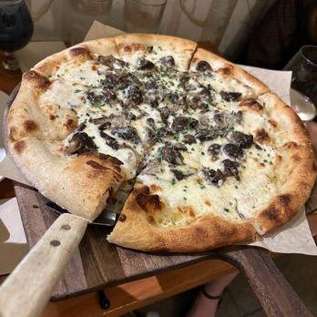 The Goat & Vine - Funghi pizza - Pizza Near Me - Temecula, California The Goat & Vine - Funghi pizza - Pizza Near Me - Temecula, California