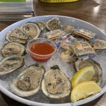 Bob Chinn's Crab House - Seafood Near Me - Wheeling, Illinois