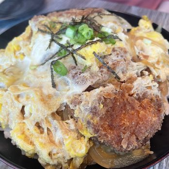 Akebono Japanese Cuisine - Katsudon - Sushi Bars Near Me - Seattle, Washington