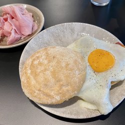 Juliette - A wonderful breakfast sandwich. Amazing bread with a side of artisanal ham.