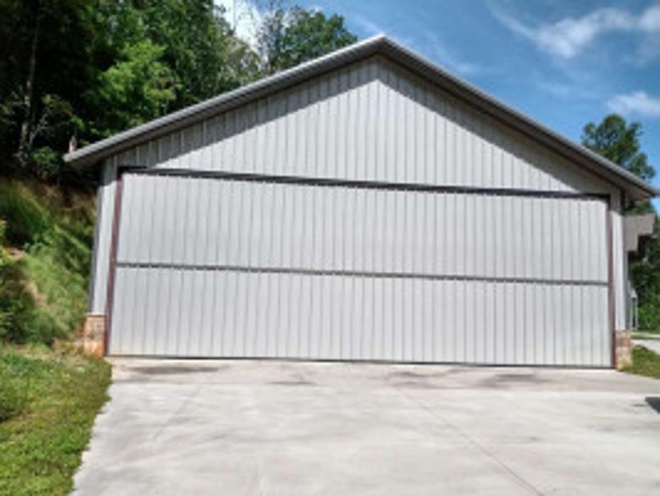 Slide of Franklin Builders