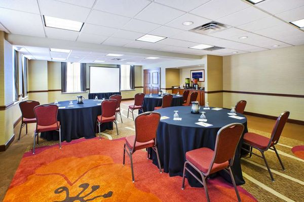 Hilton Garden Inn Cleveland Downtown by null