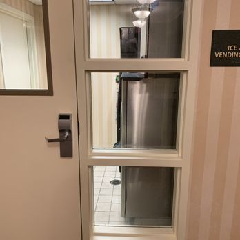 Hampton Inn & Suites Vicksburg - Ice machine on 2nd floor - Hotels Near Me - Vicksburg, Mississippi Hampton Inn & Suites Vicksburg - Ice machine on 2nd floor - Hotels Near Me - Vicksburg, Mississippi