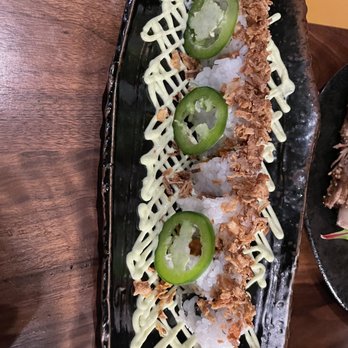 Taberu - Spicy Tuna Roll - Ramen Near Me - Los Angeles, California