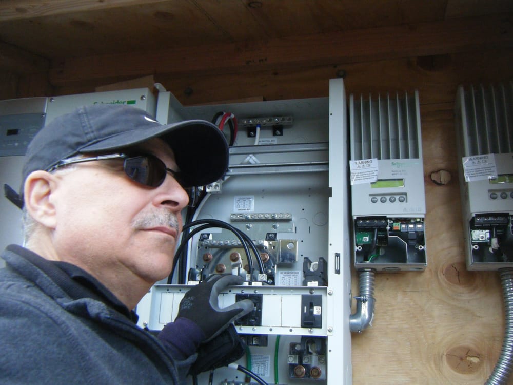 Slide of M& Z Electrical Contractor