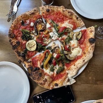 Bella Napoli Pizzeria - *Pina - Italian Near Me - Nashville, Tennessee