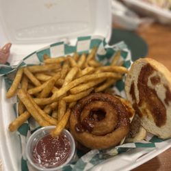 Triple D’s Tastey Grill - RKA Rodeo Burger