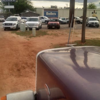 Belle's Chicken Dinner House - Chicken Wings Near Me - Abilene, Texas