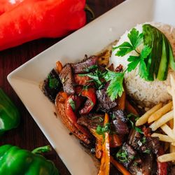 Los Andes Latin Bistro - Lomo Saltado
