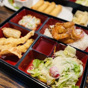 Tokyo - Shrimp teriyaki bento box (comes with soup) - Japanese Near Me - Chesapeake, Virginia Tokyo - Shrimp teriyaki bento box (comes with soup) - Japanese Near Me - Chesapeake, Virginia