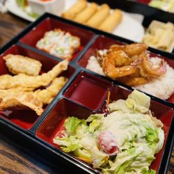 Tokyo - Shrimp teriyaki bento box (comes with soup)