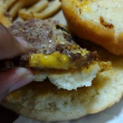 Steak ’n Shake - Never again flat see thru burger