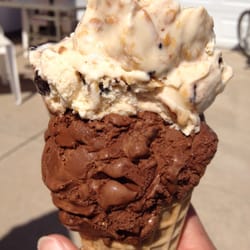 J & B's Sundaes - Double in a waffle cone