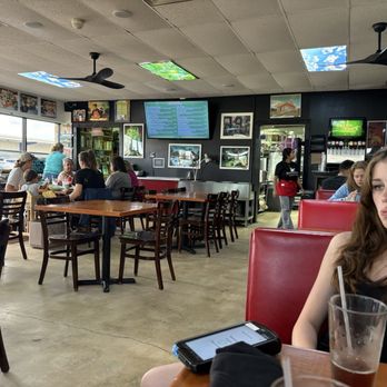Market Street Cafe - Plenty of seating - Cafes Near Me - Lockhart, Texas Market Street Cafe - Plenty of seating - Cafes Near Me - Lockhart, Texas