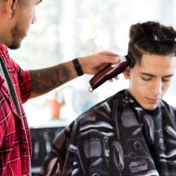 J. León Men's Styling - Barber: Joffre León