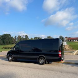STL Executive Transportation - Luxury Mercedes Sprinter providing group transportation for winery tours, corporate events, airport transfers, and special occasions through
