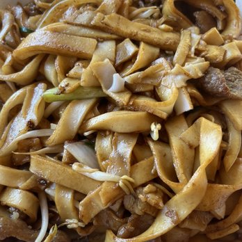 Asian Mix - Beef chow fun - Fast Food Near Me - Honolulu, Hawaii Asian Mix - Beef chow fun - Fast Food Near Me - Honolulu, Hawaii