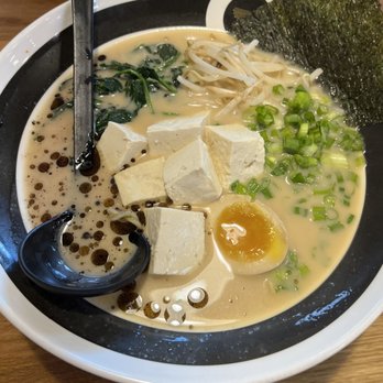 Silverlake Ramen - The Classic Ramen with tofu - Ramen Near Me - Porter Ranch, California
