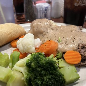 The Fireside Lounge Bar & Restaurant - Wednesday Special: Roast Beef Plate - American Near Me - Saint Paul, Minnesota The Fireside Lounge Bar & Restaurant - Wednesday Special: Roast Beef Plate - American Near Me - Saint Paul, Minnesota