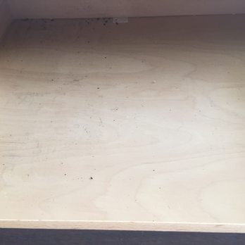 MyClean Cleaning Services - Dirt inside the kitchen drawers - Home Cleaning Near Me - Chicago, Illinois
