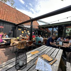 Brouwerij Hoop - The exterior eating area