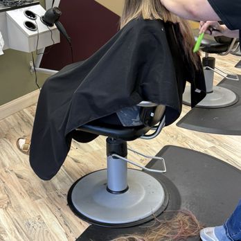 Great Clips - Hair Salons Near Me - Lake Jackson, Texas