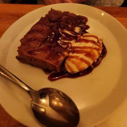 Sticky Date Cake