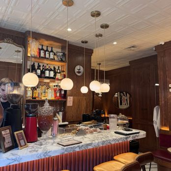Fellini Coffee - Chelsea - Coffee & Tea Near Me - New York, New York Fellini Coffee - Chelsea - Coffee & Tea Near Me - New York, New York