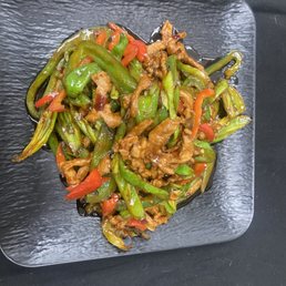 Fried Shredded Pork with Hot Pepper/青椒肉丝