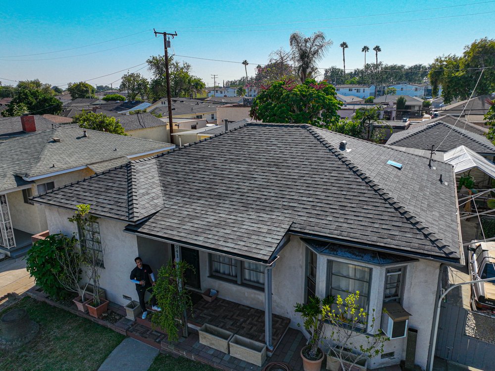 Slide of Roofing Champions