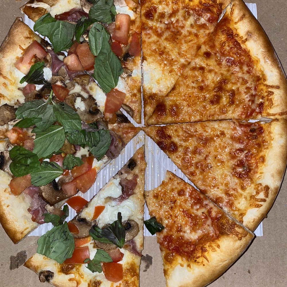 Pagliacci Pizza - 13" Parma primo n cheese - Pizza Near Me - Bellevue, Washington Pagliacci Pizza - 13" Parma primo n cheese - Pizza Near Me - Bellevue, Washington