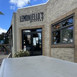 Lemonjello's Coffee - Outside