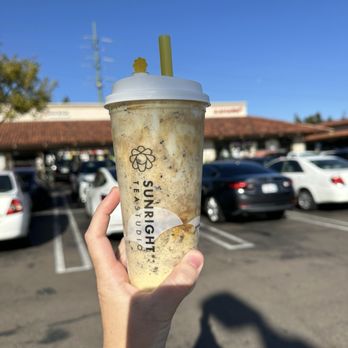 Sunright Tea Studio - Oreo brûlée - Bubble Tea Near Me - San Diego, California Sunright Tea Studio - Oreo brûlée - Bubble Tea Near Me - San Diego, California